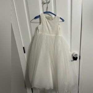 David’s Bridal Flower Girl Dress